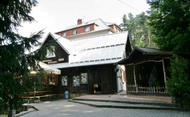 Gościniec Misyjny (Fot. krystian) Gościniec Misyjny (Fot. krystian)