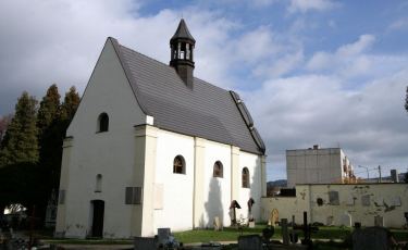 Kaplica cmentarna Św. Rocha (Fot. mateo) Kaplica cmentarna Św. Rocha (Fot. mateo)