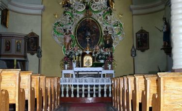 Kaplica Św. Jana Nepomucena i kalwaria (Fot. krystian) Kaplica Św. Jana Nepomucena i kalwaria (Fot. krystian)