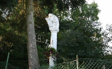 Kolumna Maryjna w Chocieszowie (Fot. krystian) Kolumna Maryjna w Chocieszowie (Fot. krystian)