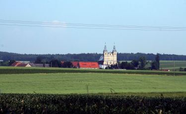 Kościół Matki Boskiej Bolesnej (Fot. krystian) Kościół Matki Boskiej Bolesnej (Fot. krystian)