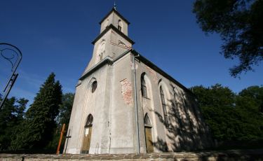 Kościół Matki Bożej Bolesnej w Glinnie (Fot. krystian) Kościół Matki Bożej Bolesnej w Glinnie (Fot. krystian)