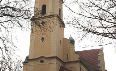 Kościół p.w. Wniebowzięcia N.M.P. (Fot. mateo) Kościół p.w. Wniebowzięcia N.M.P. (Fot. mateo)