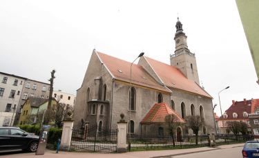 Kościół pod wezwaniem Świętego Piotra i Pawła (Fot. aga) Kościół pod wezwaniem Świętego Piotra i Pawła (Fot. aga)