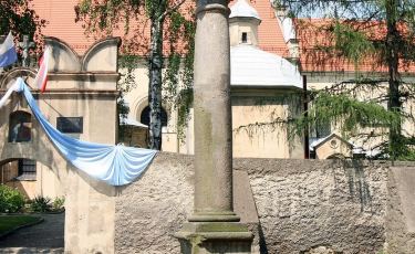 Kościół pw. Św. Piotra i Pawła (Fot. krystian) Kościół pw. Św. Piotra i Pawła (Fot. krystian)