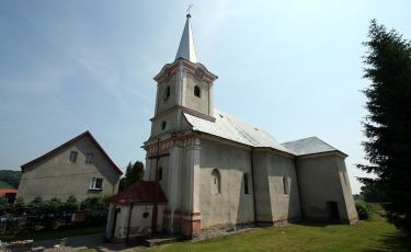 Kościół Św. Michała Archanioła (Fot. krystian) Kościół Św. Michała Archanioła (Fot. krystian)