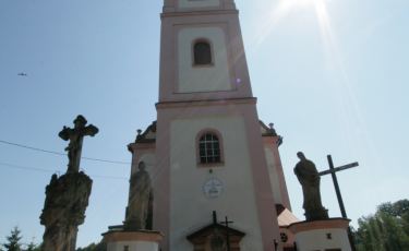 Kościół św. Piotra i Pawła (Fot. krystian) Kościół św. Piotra i Pawła (Fot. krystian)