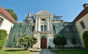 Pałac Albertich - Muzeum Okręgowe (Fot. krystian) Pałac Albertich - Muzeum Okręgowe (Fot. krystian)