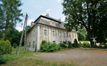 Pałac letni Sarny (Fot. krystian) Pałac letni Sarny (Fot. krystian)