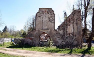 Ruiny Kościoła Ewangelickiego (Fot. aga) Ruiny Kościoła Ewangelickiego (Fot. aga)