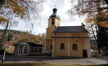 Sanktuarium Matki Bożej Uzdrowienia Chorych (Fot. mateo) Sanktuarium Matki Bożej Uzdrowienia Chorych (Fot. mateo)