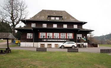 Schronisko Andrzejówka (Fot. aga) Schronisko Andrzejówka (Fot. aga)