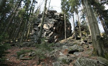 Skalna Brama na wzgórzu Trojak (Fot. mateo) Skalna Brama na wzgórzu Trojak (Fot. mateo)