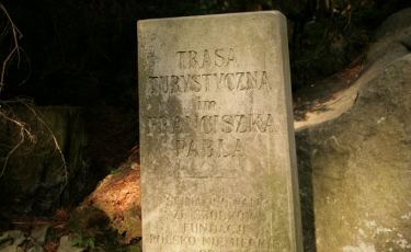 Trasa turystyczna im. Franciszka Pabla – Szczeliniec Wielki (Fot. krystian) Trasa turystyczna im. Franciszka Pabla – Szczeliniec Wielki (Fot. krystian)