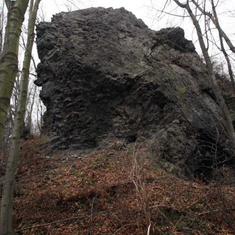 Bazaltowa skała Diablak koło Wilkowa