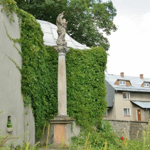 Figura Matki Boskiej Zwycięskiej w Szczytnej (Fot. krystian)