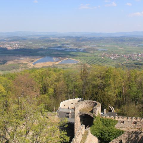 Widok roztaczającyc się z murów zamku. (Fot. c_hackmann/flickr Licencja: CC BY-NC 2.0)