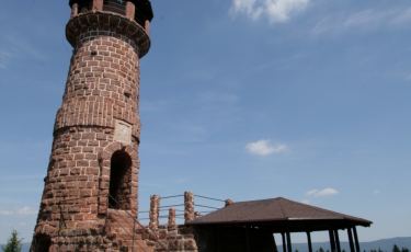 Wieża widokowa na Górze Wszystkich Świętych (Fot. krystian)